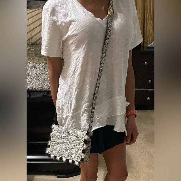 New! Collector’s piece!!Fendi watersnake with fur trim bag. - Picture 13 of 13